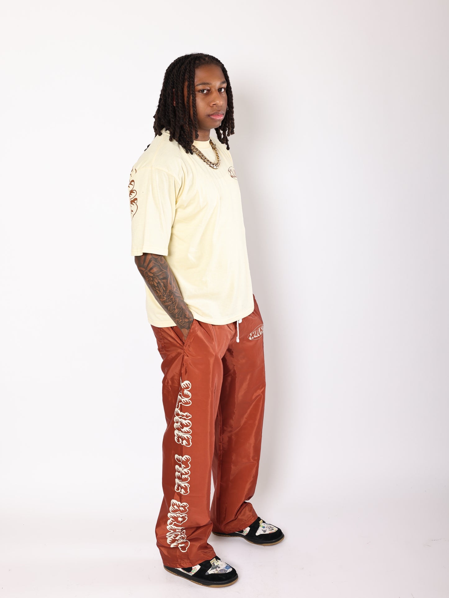 Cloud X Chute Pants (Brown)